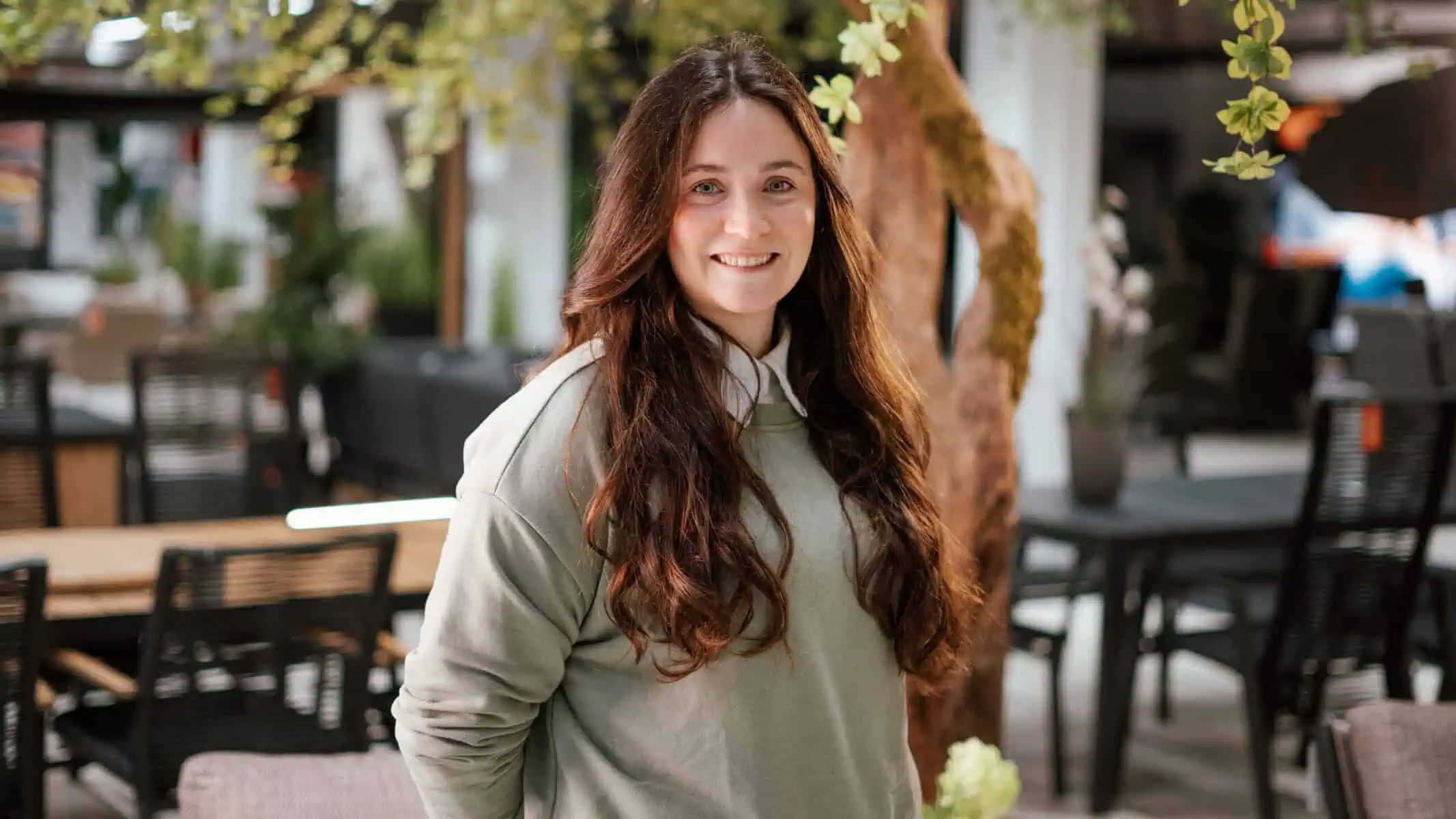 Portrait einer Berufseinsteigerin bei SIENA GARDEN.